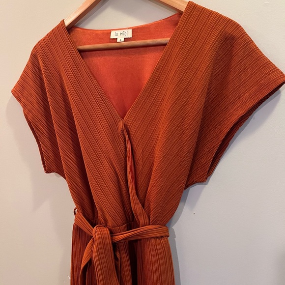 SOLD ✨Burnt orange dress 🍊 - Picture 1 of 7